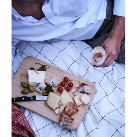 IKEA STOLTHET Bamboo Chopping Board 35x22 cm (13 ¾x8 ¾ ") 305.128.10 used - Picture 14 of 16